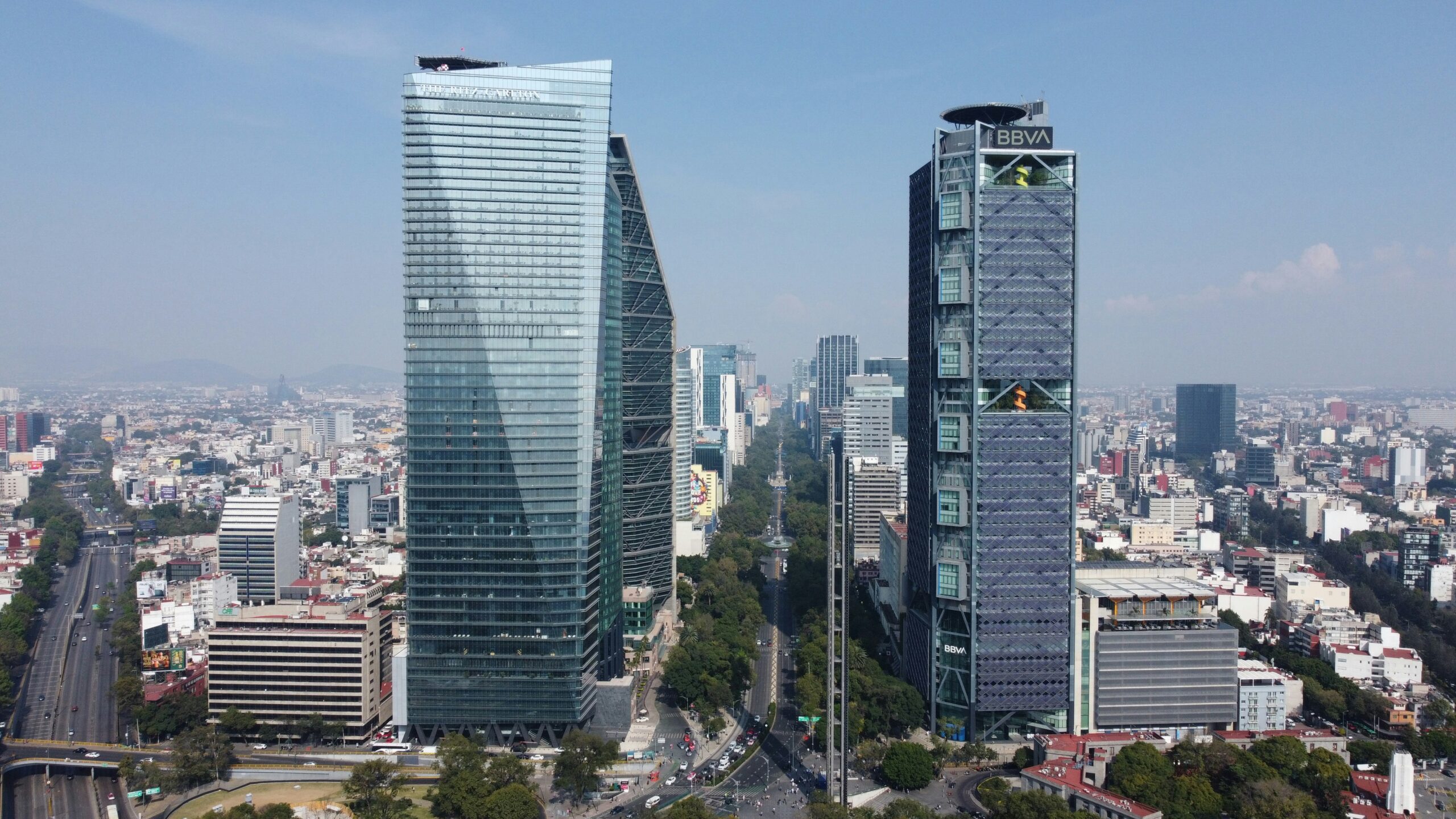 Enfrentamos los retos empresariales más significativos de la región con más de 300 líderes empresariales